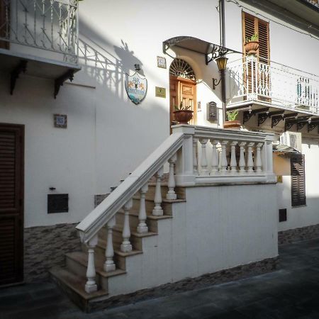 Guest House A Portapalermo Santo Stefano di Camastra Εξωτερικό φωτογραφία